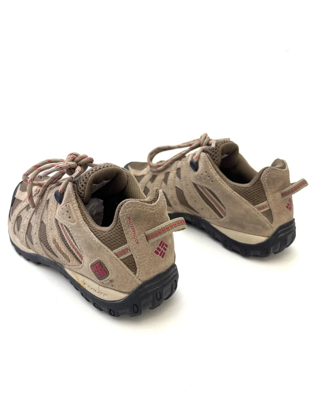Columbia  Women's Beige/Pebble Tan Redmond Low Hiking/Trail Sneaker Sz 6